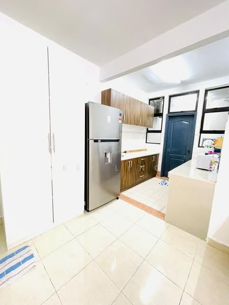 Condominium for Rent at Pelangi Utama - Key Ling - Kitchen - PropertyGuru.com.my