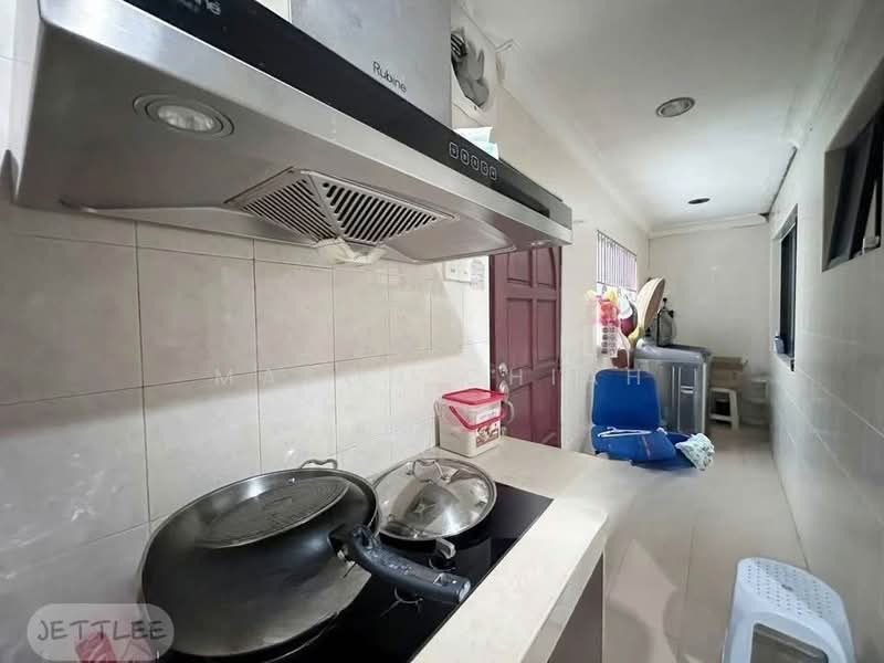 Rumah Teres 2-Tingkat untuk Dijual di Bandar Bukit Tinggi 2 (Klang) - Mason Chiah - Kitchen - PropertyGuru.com.my