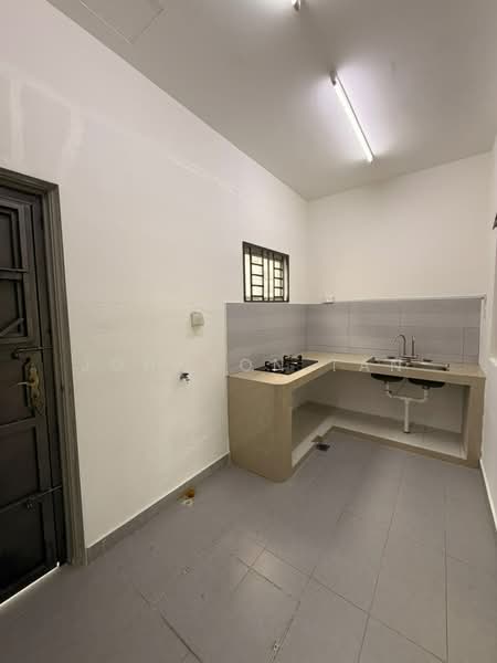 2-storey Terraced House for Sale in Iskandar Puteri (Nusajaya) (Johor) - Johnson Tan - Kitchen - PropertyGuru.com.my
