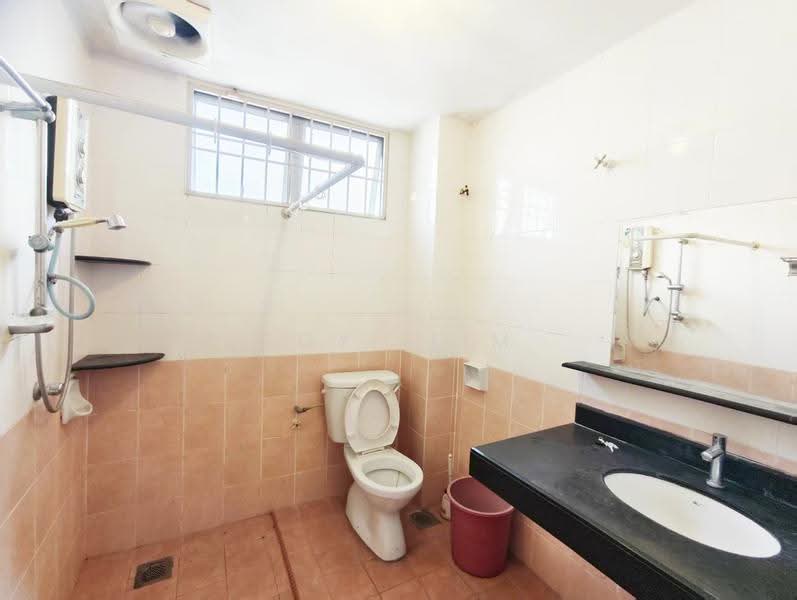 Terraced House for Sale in Taman Seri Minang (Cheras) - Coyi Lim - Bathroom - PropertyGuru.com.my
