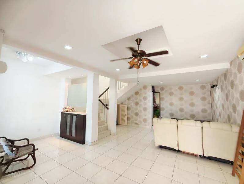 Terraced House for Sale in Taman Seri Minang (Cheras) - Coyi Lim - Living Room - PropertyGuru.com.my