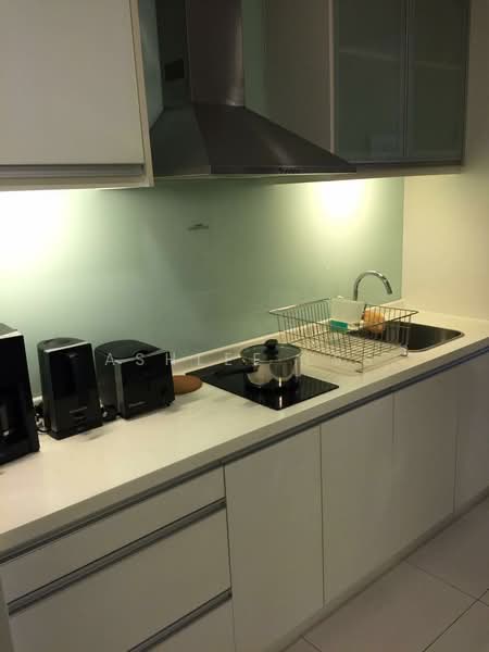 Service Residence for Rent at Cormar Suites (Fraser Place (Lot 163)) - Ashlee LSS - Kitchen - PropertyGuru.com.my