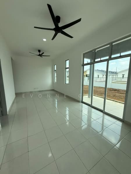 Terraced House for Rent in Johor Bahru (Johor) - Evonne Chia - Living Room - PropertyGuru.com.my