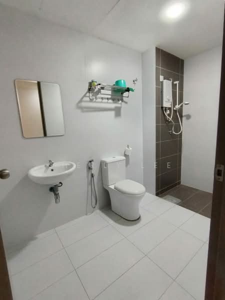 2-storey Terraced House for Rent in Diamond City (Semenyih) - Sherly Lee - Bathroom - PropertyGuru.com.my