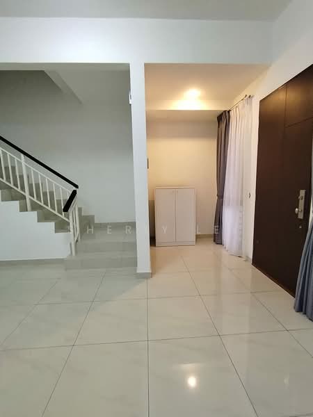 2-storey Terraced House for Rent in Diamond City (Semenyih) - Sherly Lee - Entrance - PropertyGuru.com.my