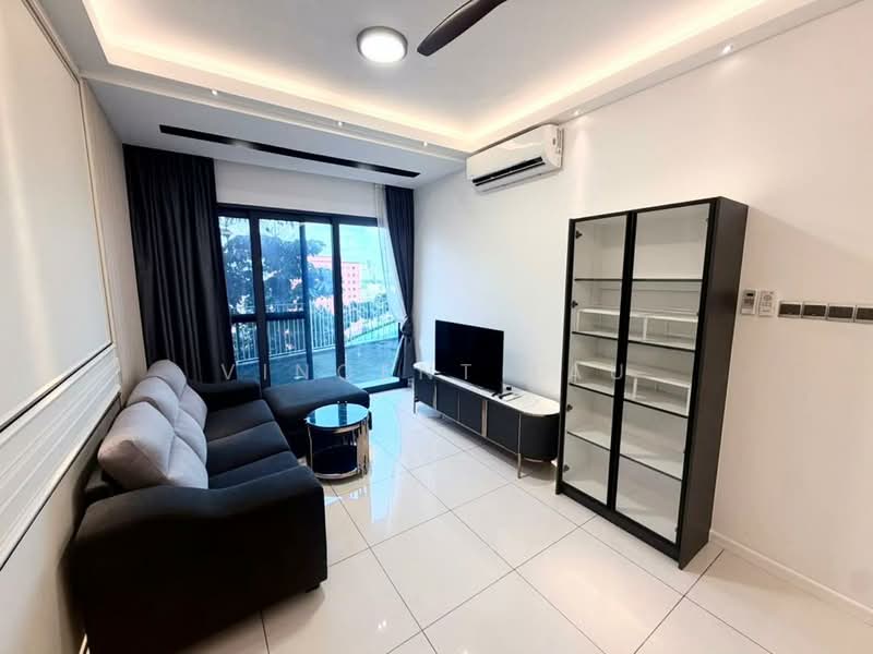 Kediaman Servis untuk Dijual di The Era @ Duta North - Vincent Lau - Living Room - PropertyGuru.com.my