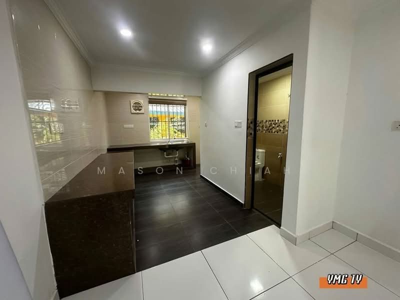 2-storey Terraced House for Sale in Taman Sentosa (Klang) - Mason Chiah - Kitchen - PropertyGuru.com.my