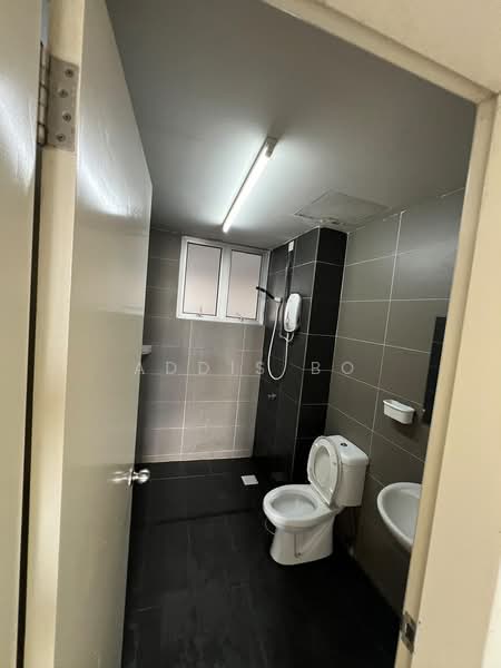 Servis Apartment untuk Disewa di Maxim Residences - Addis Bo - Bathroom - PropertyGuru.com.my