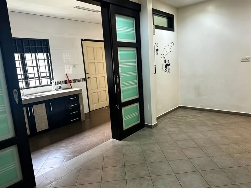 Rumah Teres 2 Tingkat untuk Dijual di Shah Alam (Selangor) - Ethan Ting - Kitchen - PropertyGuru.com.my