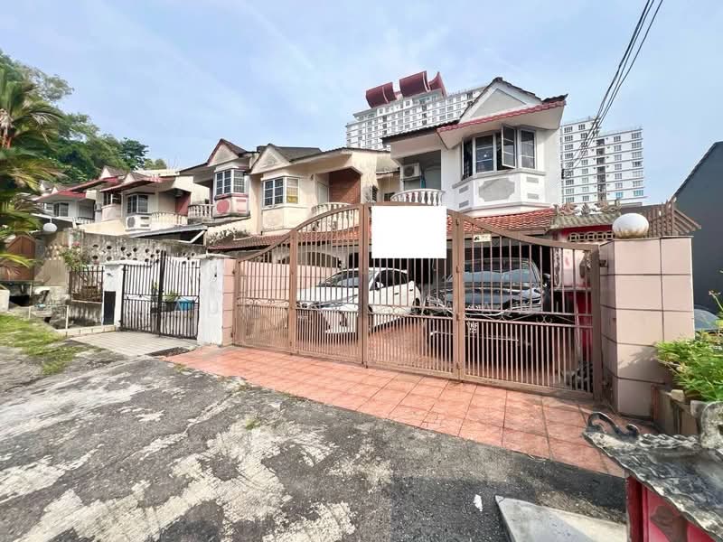 2-storey Terraced House for Sale in Taman Sri Aman (Cheras) - Fauran Nawawi - PropertyGuru.com.my