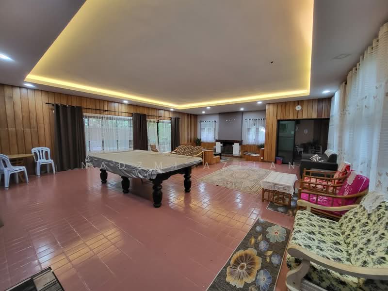Bungalow House for Sale in Bukit Fraser (Teras) - Nadzmi Azilan - Living Room - PropertyGuru.com.my