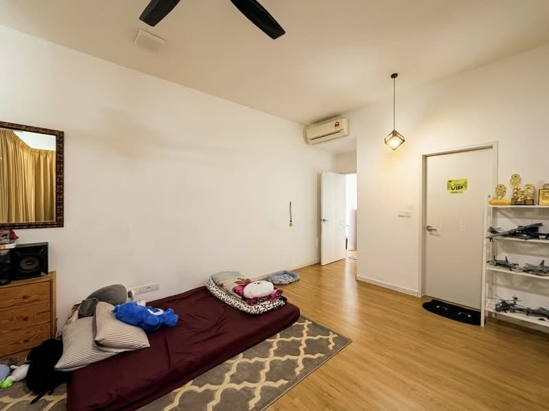 Semi-Detached House for Sale in Tropicana Heights (Kajang) - Mohd Aizat Saiful Bahri - Bedroom - PropertyGuru.com.my