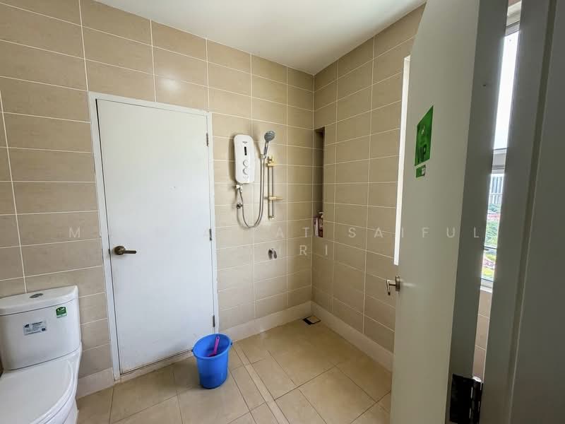 Semi-Detached House for Sale in Tropicana Heights (Kajang) - Mohd Aizat Saiful Bahri - Bathroom - PropertyGuru.com.my
