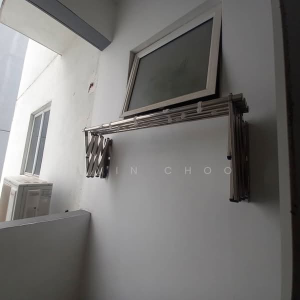 Kondominium untuk Disewa di 7 Tree Seven Residence - Alvin Choo - Balcony - PropertyGuru.com.my