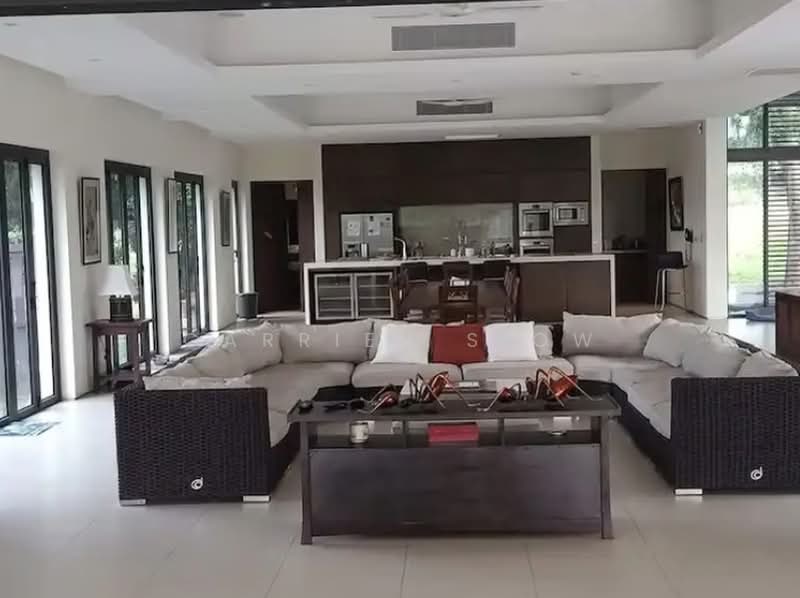 Bungalow for Sale in Leisure Farm (Gelang Patah) - Carrien Siow - Living Room - PropertyGuru.com.my