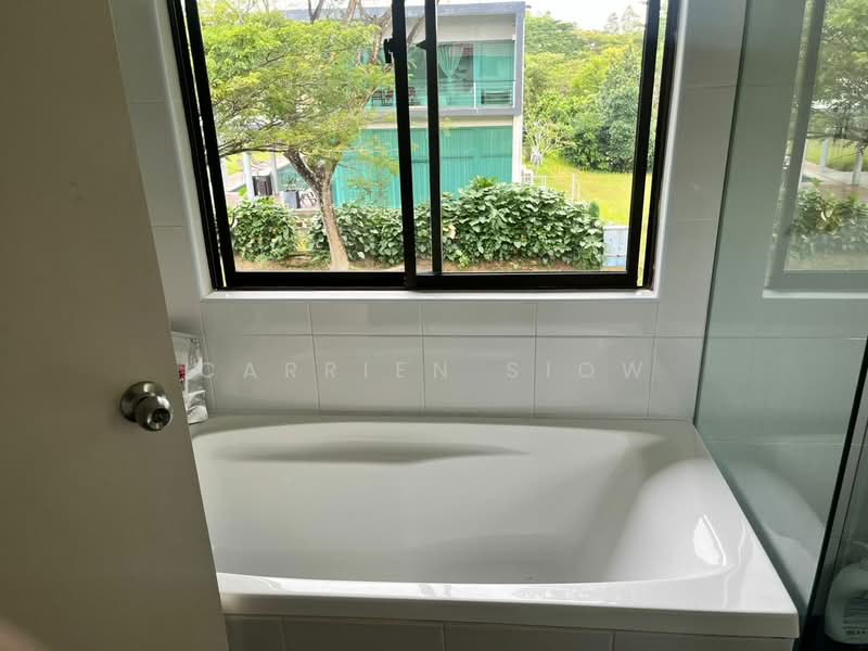 Rumah Banglo untuk Dijual di Leisure Farm (Gelang Patah) - Carrien Siow - PropertyGuru.com.my