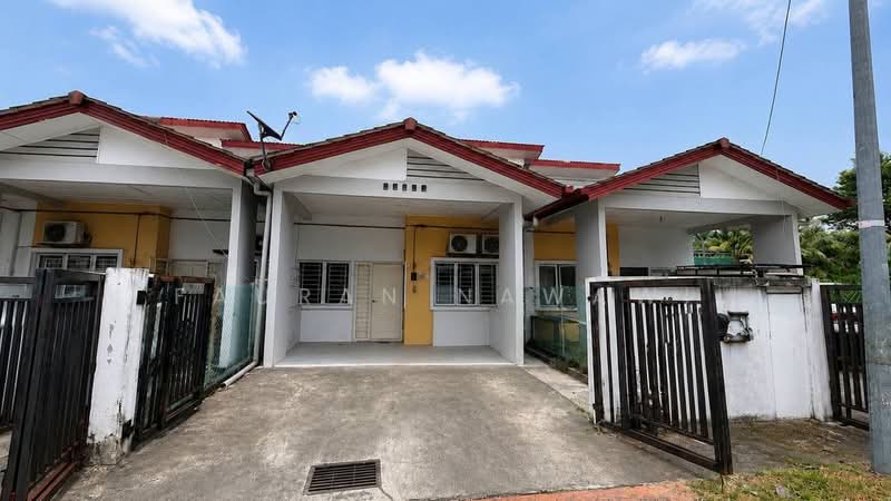 1-storey Terraced House for Sale in Shah Alam (Selangor) - Fauran Nawawi - PropertyGuru.com.my