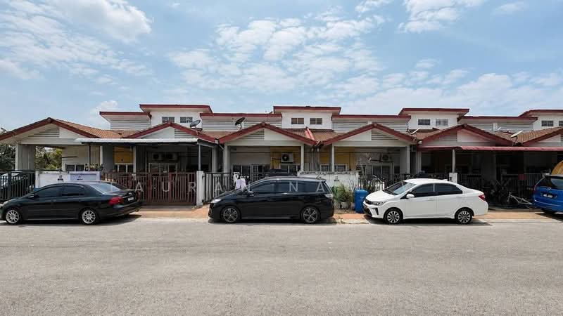 1-storey Terraced House for Sale in Shah Alam (Selangor) - Fauran Nawawi - PropertyGuru.com.my