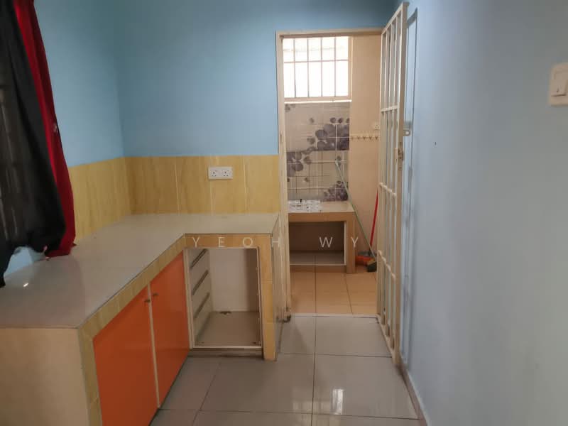 2-storey Terraced House for Sale in Taman Sri Muda (Shah Alam) - Yeoh WY - Kitchen - PropertyGuru.com.my