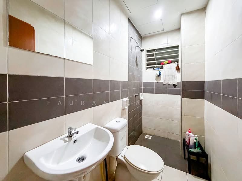 Apartment for Sale at Putra Suria Residence - Fauran Nawawi - PropertyGuru.com.my