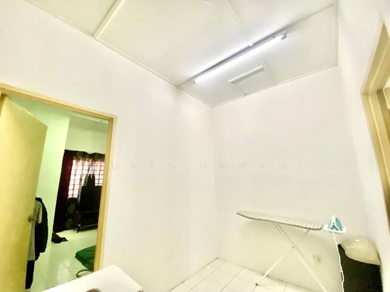 2-storey Terraced House for Sale in Taman Sinaran (Balakong) - Fauran Nawawi - PropertyGuru.com.my