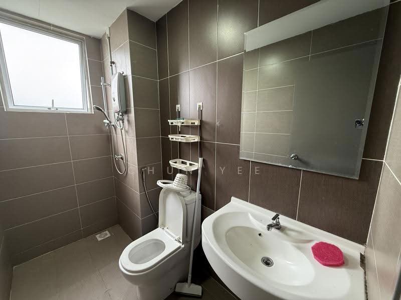 Kondominium untuk Disewa di Platinum Splendor Residence - Chun Yee - Bathroom - PropertyGuru.com.my