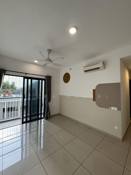 Kediaman Servis untuk Disewa di D'Quince Residences - Azura Hariri - Living Room - PropertyGuru.com.my