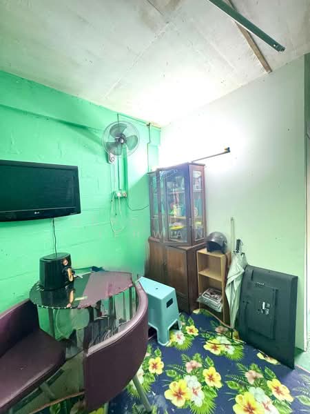 Flat for Sale at Seksyen 1 Wangsa Maju Flat Block C - Gudrotullah Ikhwan - Interior - PropertyGuru.com.my