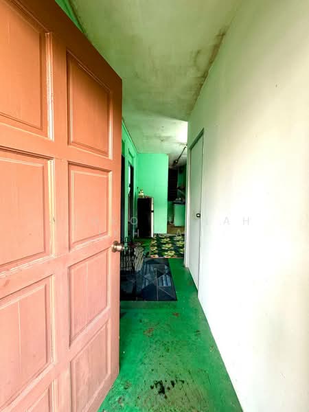 Flat for Sale at Seksyen 1 Wangsa Maju Flat Block C - Gudrotullah Ikhwan - Interior - PropertyGuru.com.my