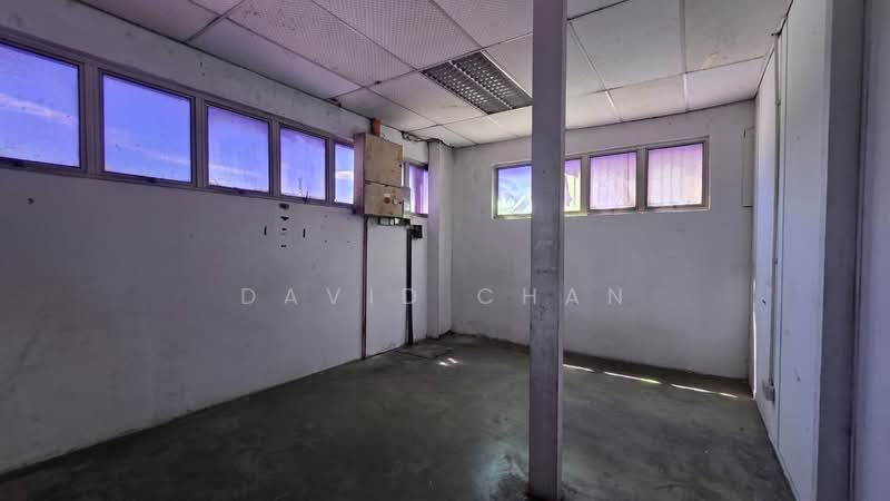 Warehouse for Rent in Seksyen 16 (Shah Alam) - David Chan - Interior - PropertyGuru.com.my