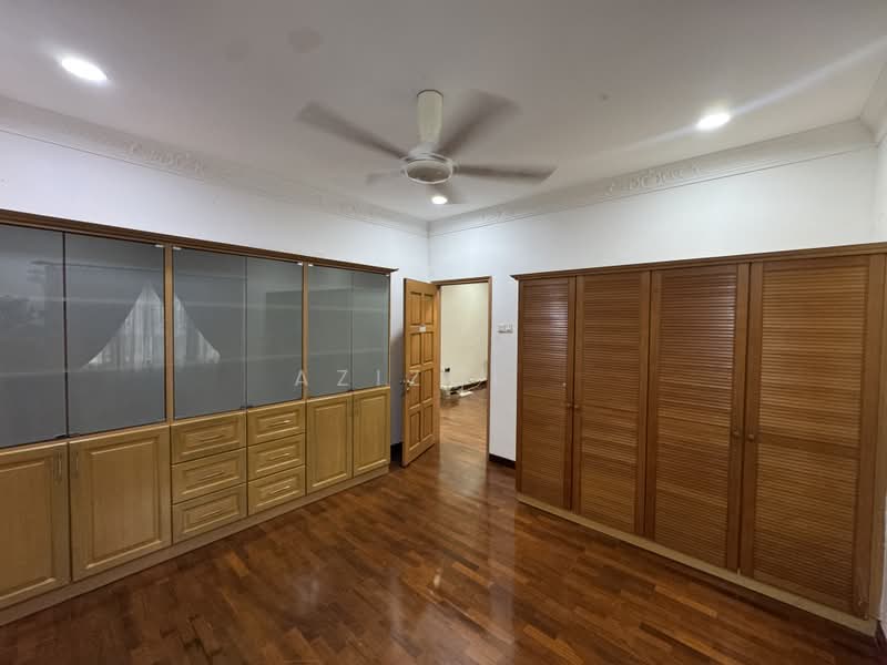 Semi-Detached House for Sale in Kota Damansara (Selangor) - Azizol . - PropertyGuru.com.my
