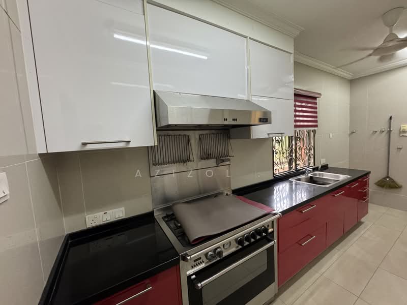 Semi-Detached House for Sale in Kota Damansara (Selangor) - Azizol . - PropertyGuru.com.my