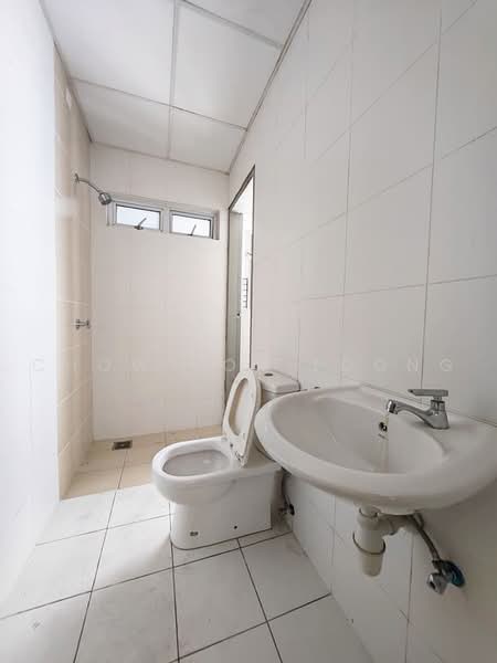 Condominium for Sale at The Wharf Residence - Chow Kok Toong - Bathroom - PropertyGuru.com.my