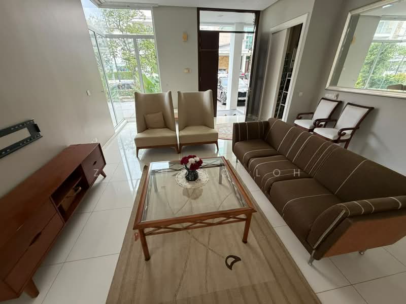 Rumah Berkembar untuk Disewa di Ampang Jaya (Ampang) - Zhi Hong Loh - Living Room - PropertyGuru.com.my
