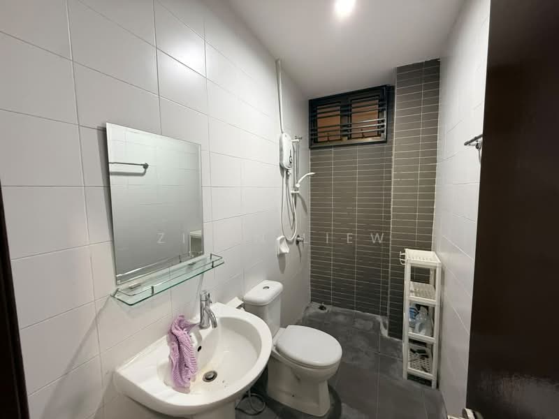 Servis Apartment untuk Dijual di Palazio - Ziyan Liew - Bathroom - PropertyGuru.com.my