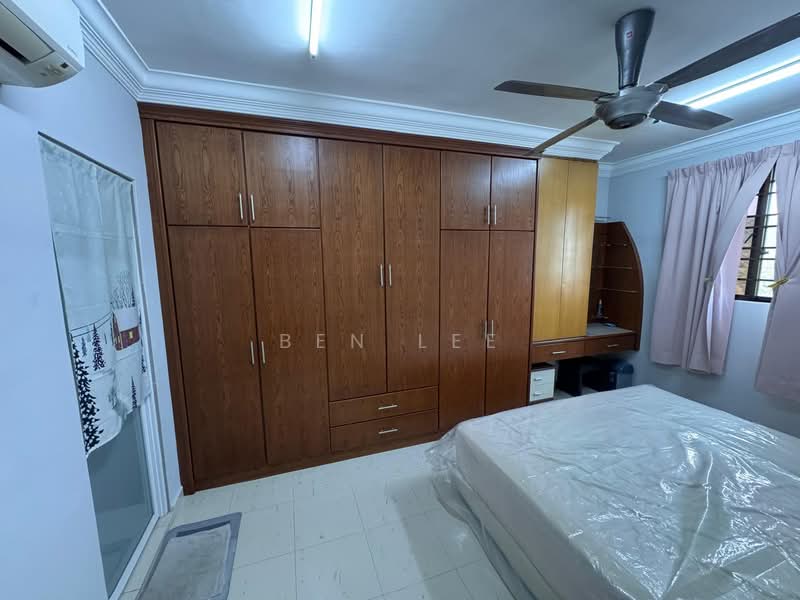 Pangsapuri untuk Dijual di Pearl Garden - Ben Lee - Bedroom - PropertyGuru.com.my