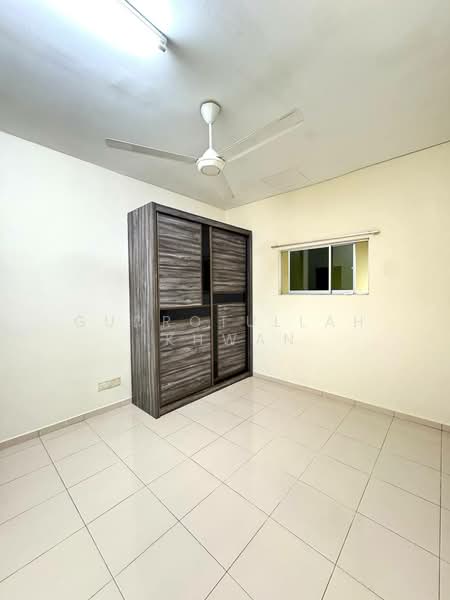 Rumah Teres 2-Tingkat untuk Dijual di Taman Melawati (Ulu Kelang) - Gudrotullah Ikhwan - Bedroom - PropertyGuru.com.my
