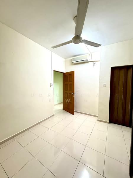 Rumah Teres 2-Tingkat untuk Dijual di Taman Melawati (Ulu Kelang) - Gudrotullah Ikhwan - Interior - PropertyGuru.com.my