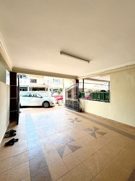 Rumah Teres 2-Tingkat untuk Dijual di Taman Melawati (Ulu Kelang) - Gudrotullah Ikhwan - Exterior - PropertyGuru.com.my