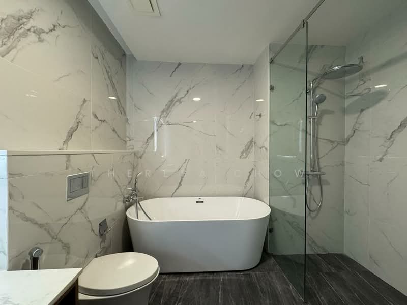 Service Residence for Sale at Core Residence @ TRX - Theresa Chow - Bathroom - PropertyGuru.com.my