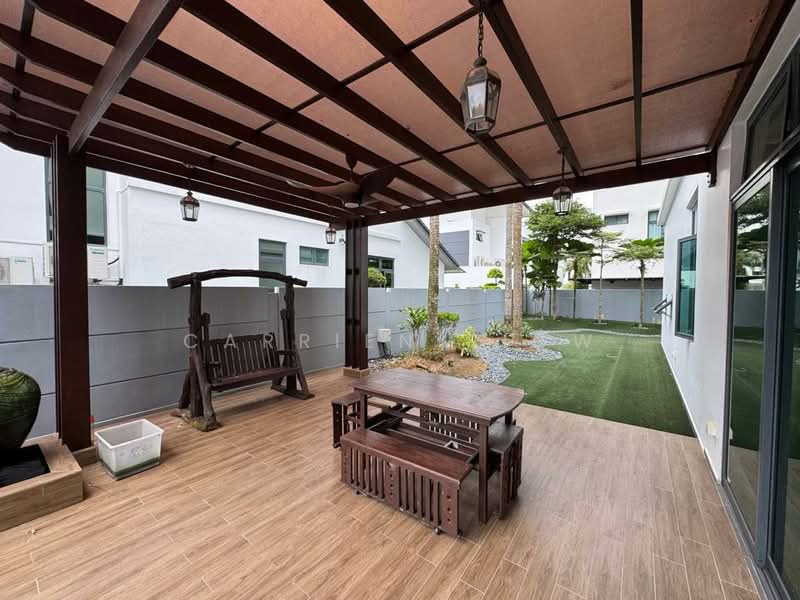 Bungalow House for Sale in Setia Tropika (Johor Bahru) - Carrien Siow - Exterior - PropertyGuru.com.my