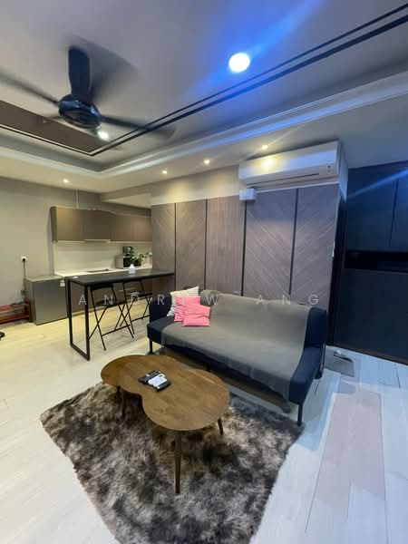 Kediaman Servis untuk Disewa di Regalia Residence - Andrew Ang - Living Room - PropertyGuru.com.my