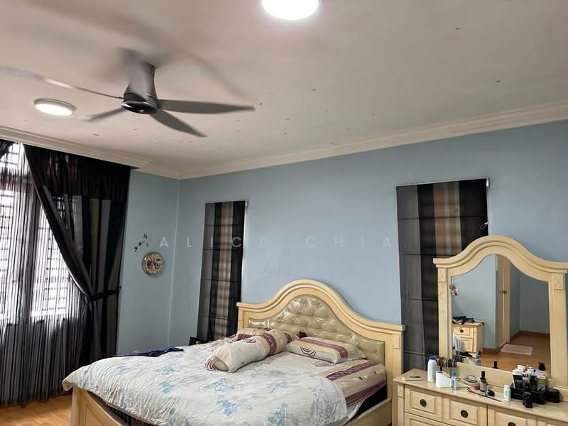 Rumah Berkembar untuk Dijual di Taman Mount Austin (Tebrau) - Alice Chia - Bedroom - PropertyGuru.com.my
