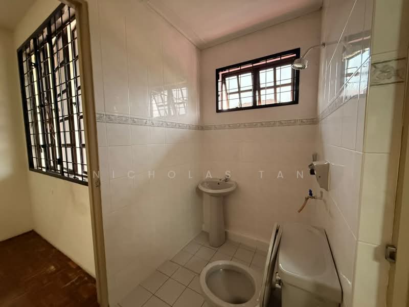 Rumah Teres 2 Tingkat untuk Dijual di Stapok (Kuching) - Nicholas Tan - PropertyGuru.com.my