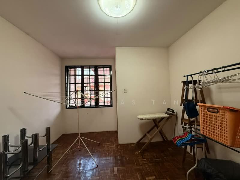 Rumah Teres 2 Tingkat untuk Dijual di Stapok (Kuching) - Nicholas Tan - PropertyGuru.com.my