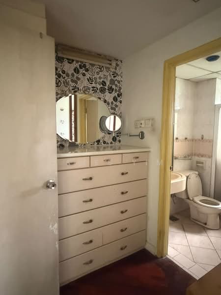Condominium for Sale at Astana Putra - James Yim - Built in wardrobe - PropertyGuru.com.my