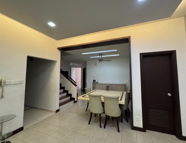 Rumah Bandar untuk Disewa di Sunway Damansara (Kota Damansara) - Esther Lim - Dining Room - PropertyGuru.com.my