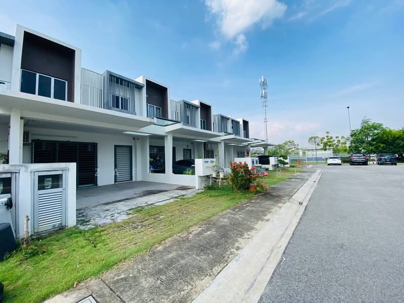 2-storey Terraced House for Sale in Dengkil (Selangor) - Zaffur Nazri - PropertyGuru.com.my