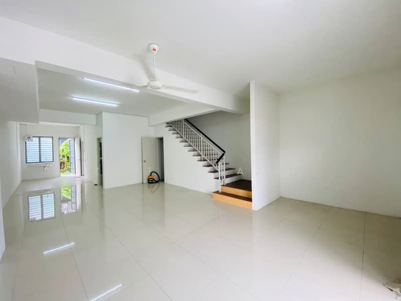 2-storey Terraced House for Sale in Dengkil (Selangor) - Zaffur Nazri - PropertyGuru.com.my
