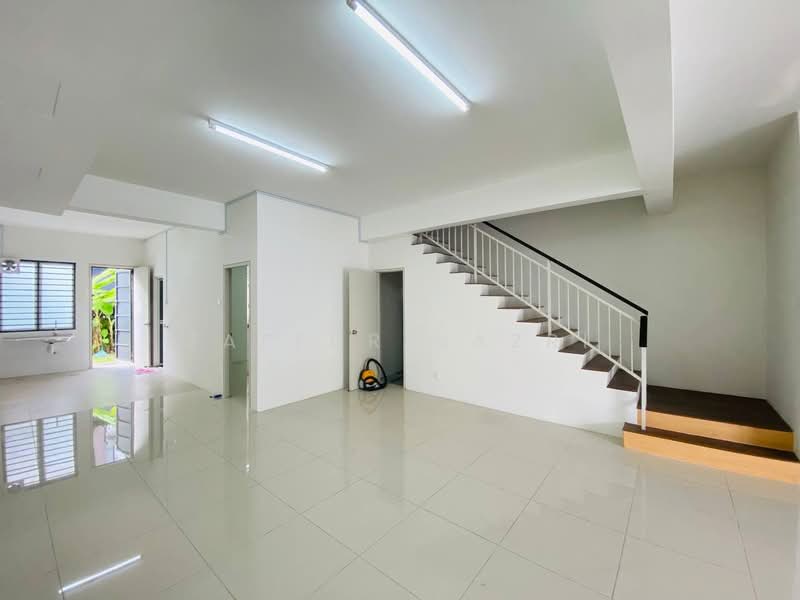 2-storey Terraced House for Sale in Dengkil (Selangor) - Zaffur Nazri - PropertyGuru.com.my